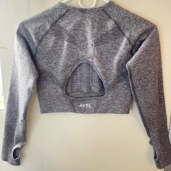 AYBL MOTION SEAMLESS LONG SLEEVE CROP TOP GREY MARL SIZE M - Picture 5 of 9